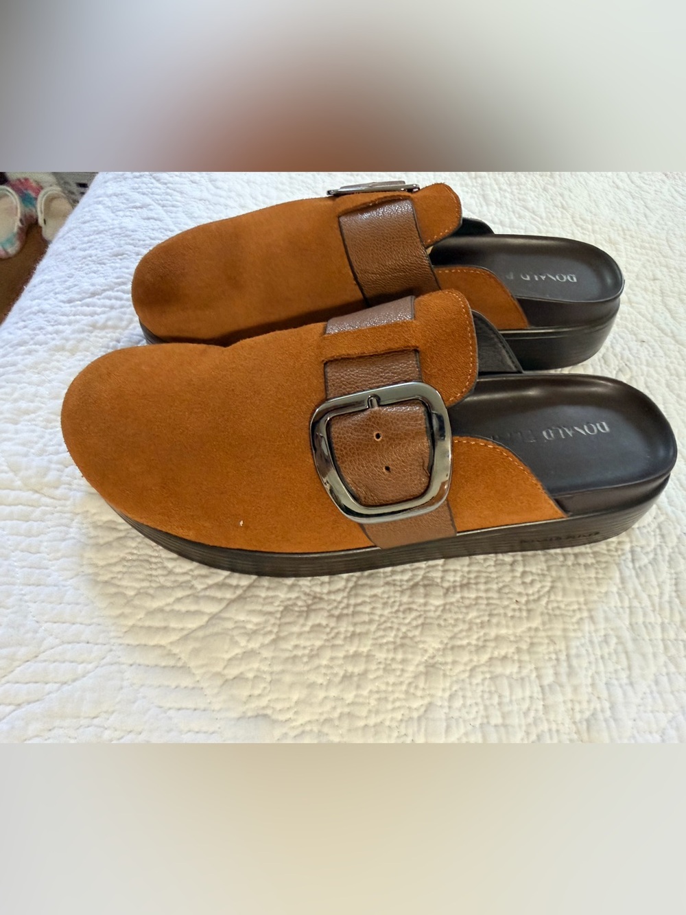 Donald Pliner Brown Suede Platform Mules Buckle Clog Slides HPFIONACS 9M